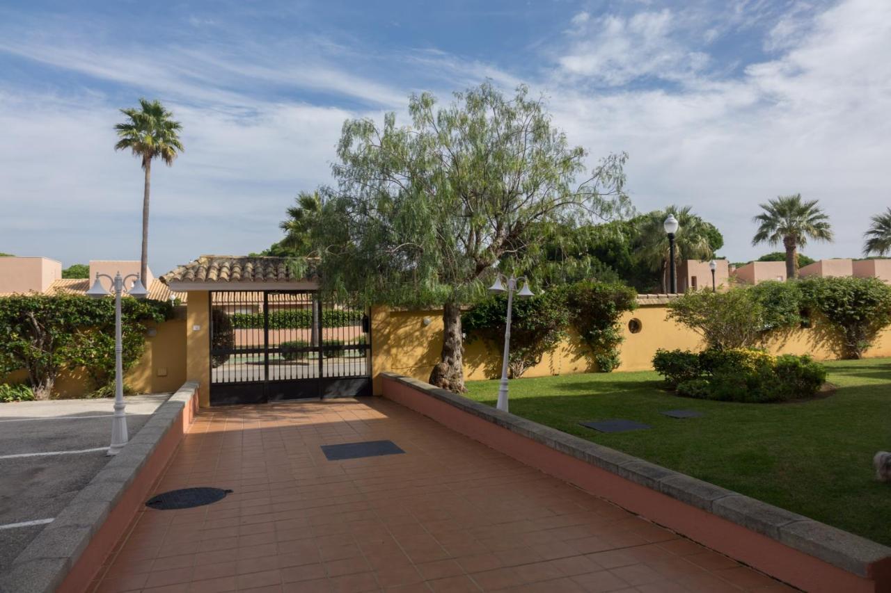 Apartamento Pink Mariposas Chiclana de la Frontera Exterior photo